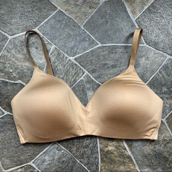 Calvin Klein Wireless Convertible Strap Bra - Picture 4 of 13